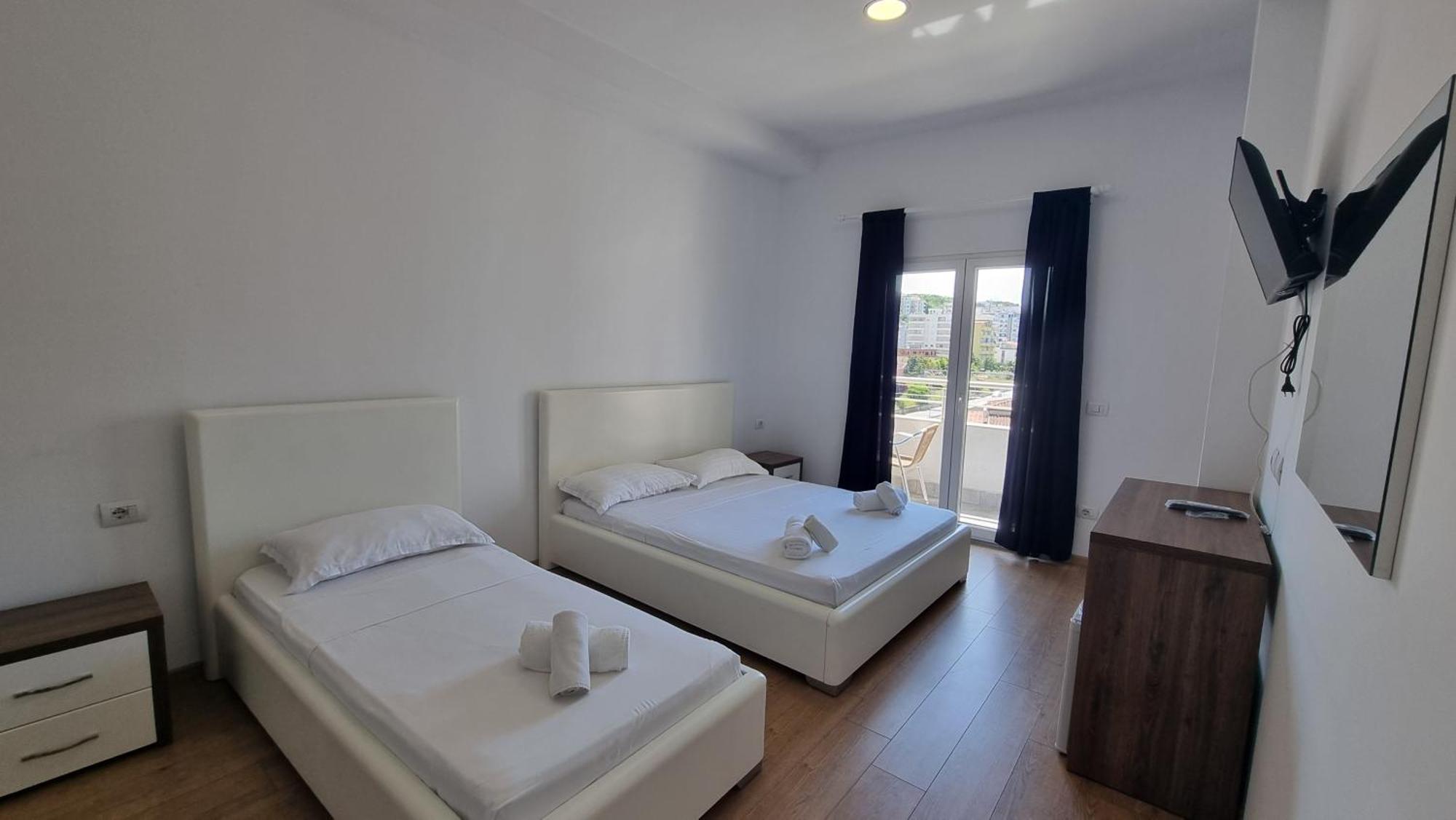 Blue Amr Hotel Škalngur Eksteriør billede