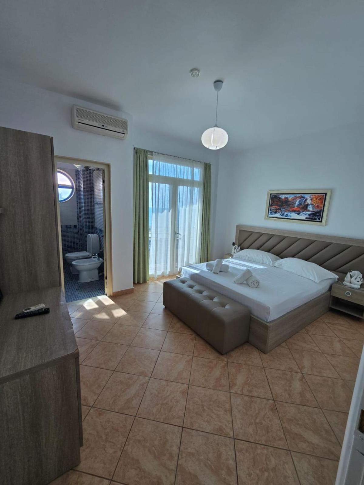 Blue Amr Hotel Škalngur Eksteriør billede