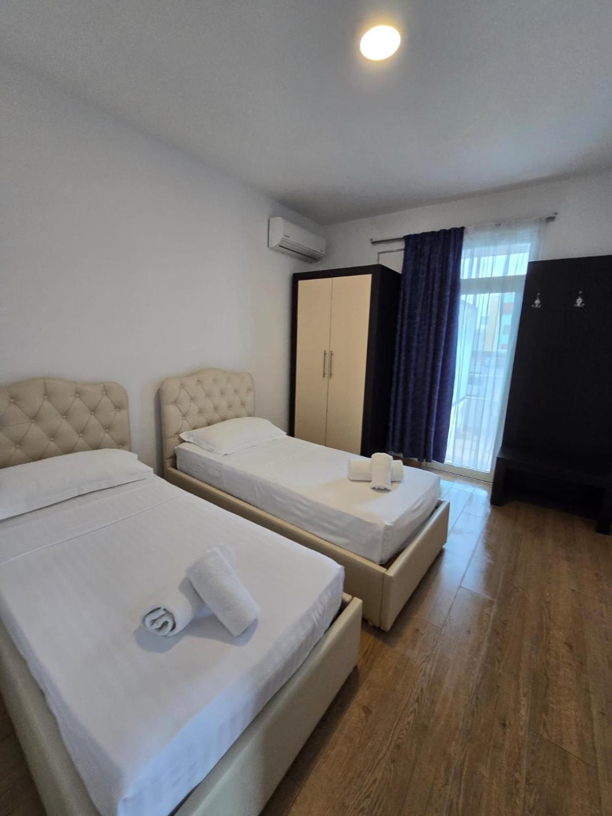 Blue Amr Hotel Škalngur Eksteriør billede